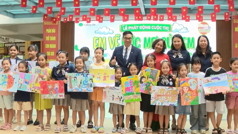 Vẽ ước mơ bằng sắc màu hội họa | Vì trẻ em | 23/12/2025